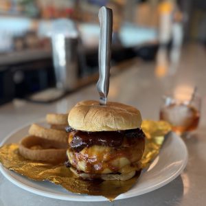 Cheers Bistro, Chefs Reserve Burger